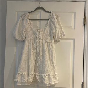 Elegant White Eyelet Blouse with Puff Sleeves